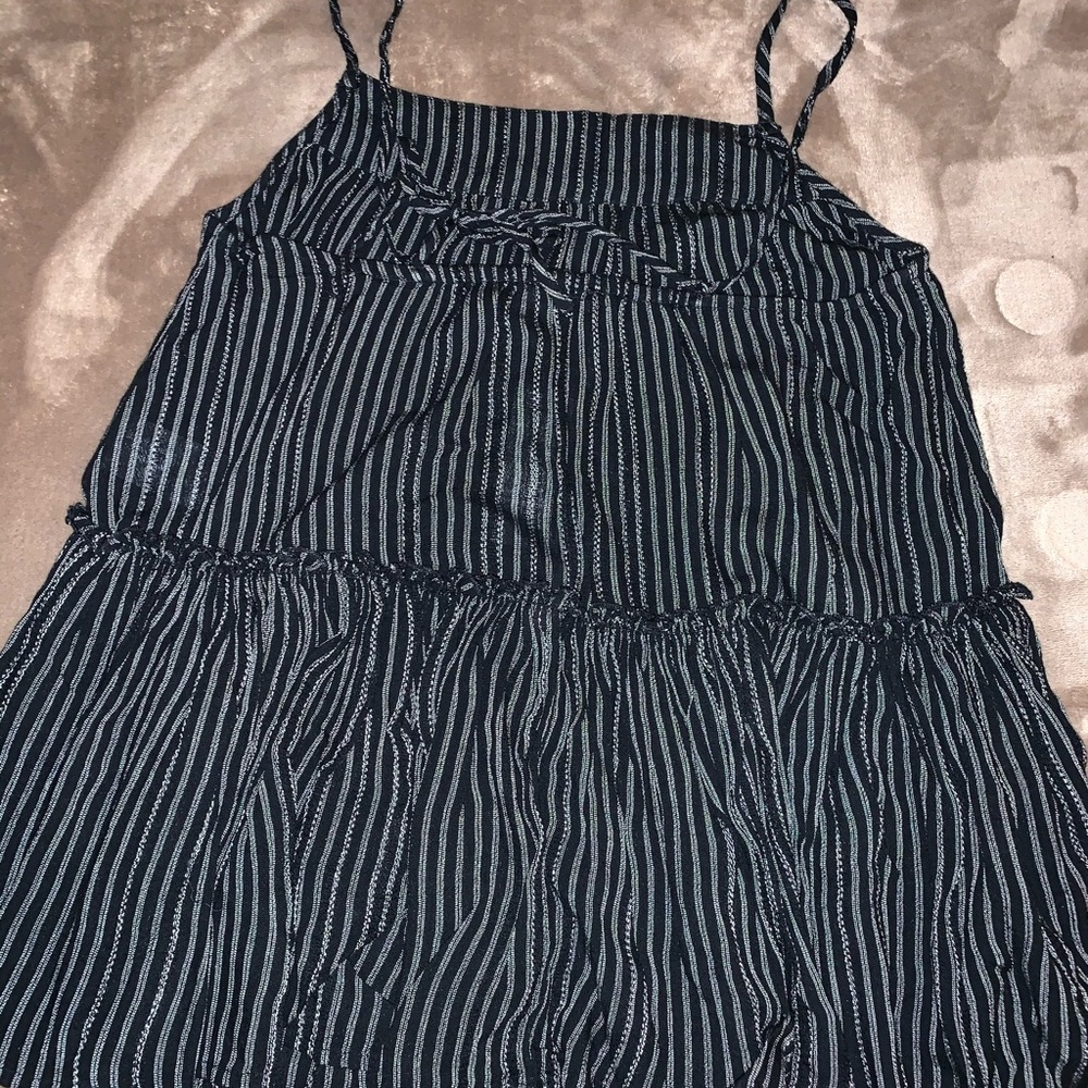 American Eagle Black and White Blouse - Picture 2 of 2